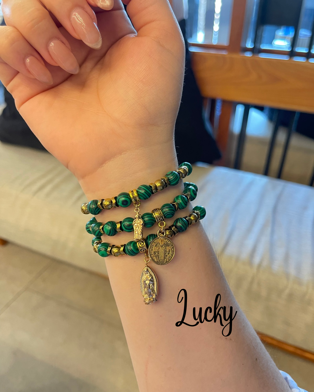 Pulseras malaquita con dije