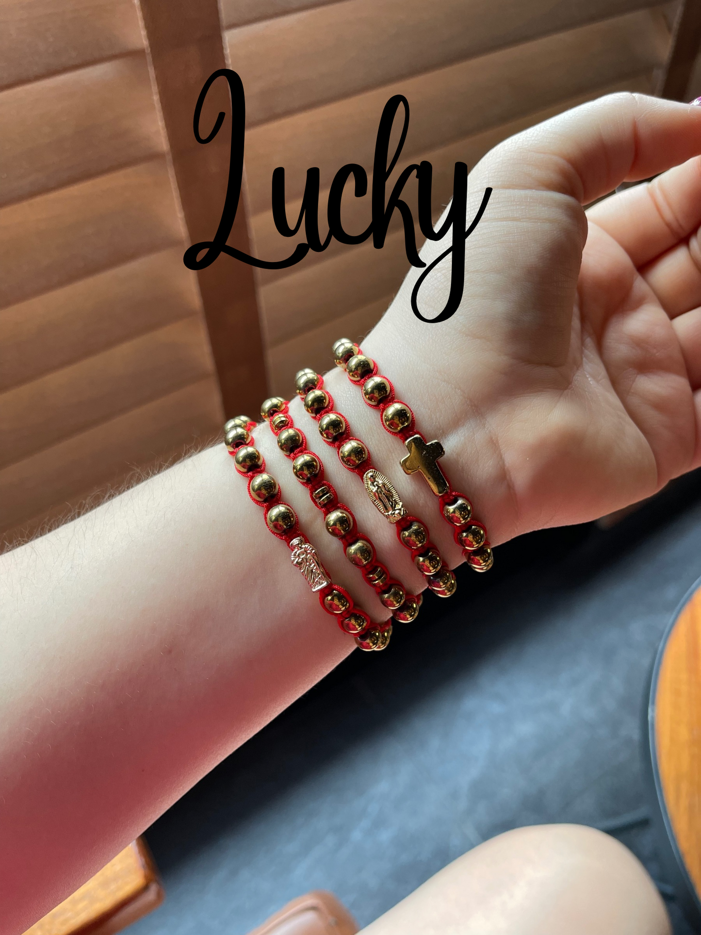 Pulseras tejidas de hematita con dijes