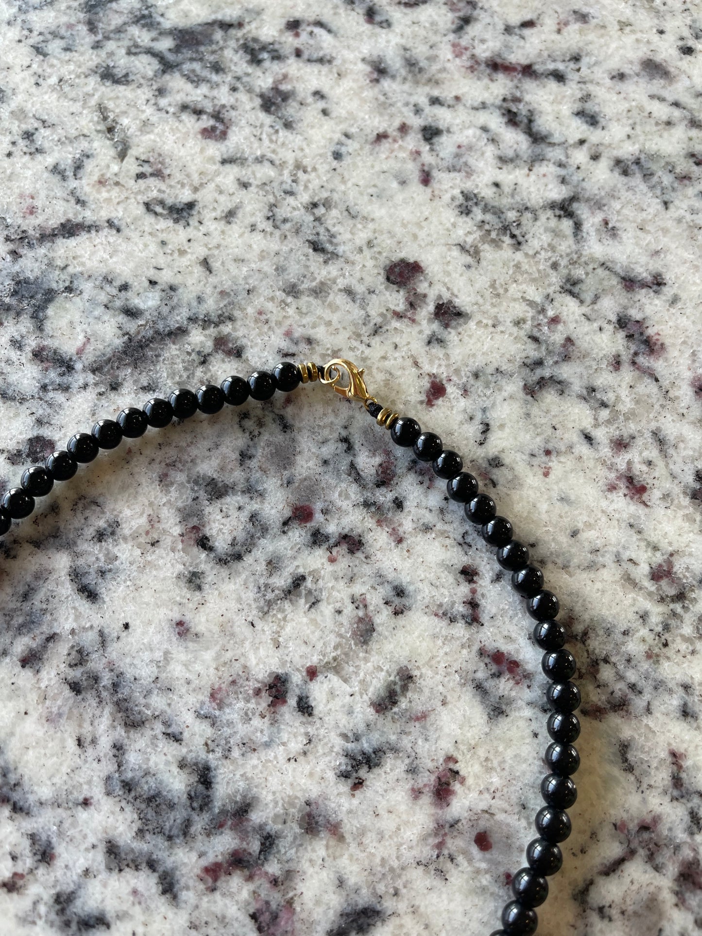 Collar Lucky