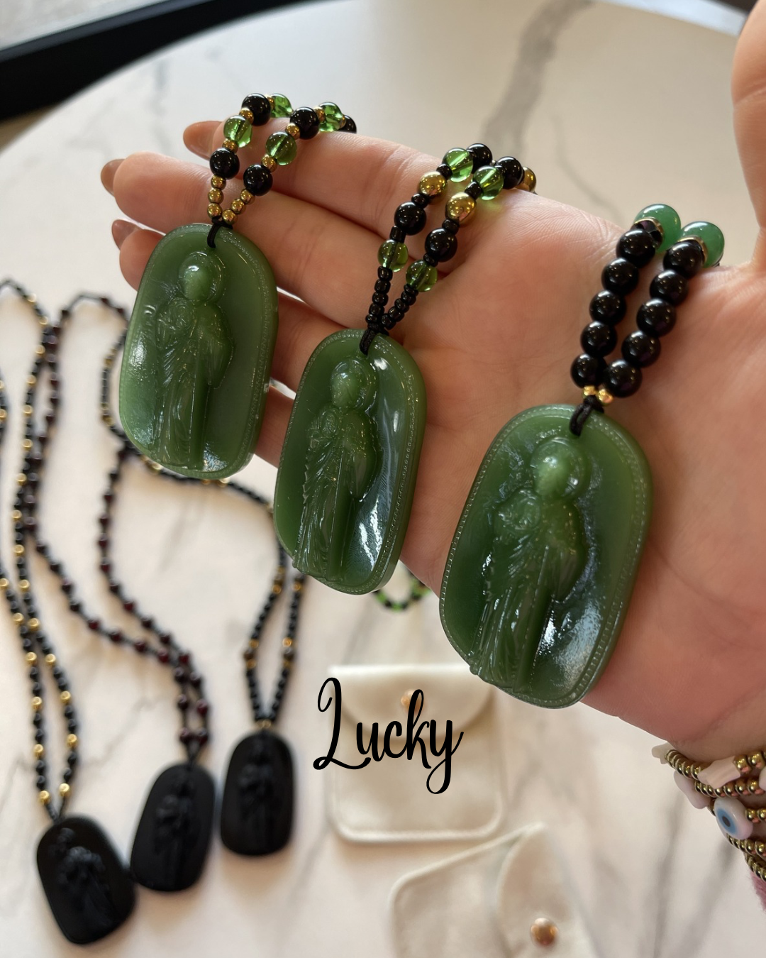 Collar San Judas Tadeo en Jade verde