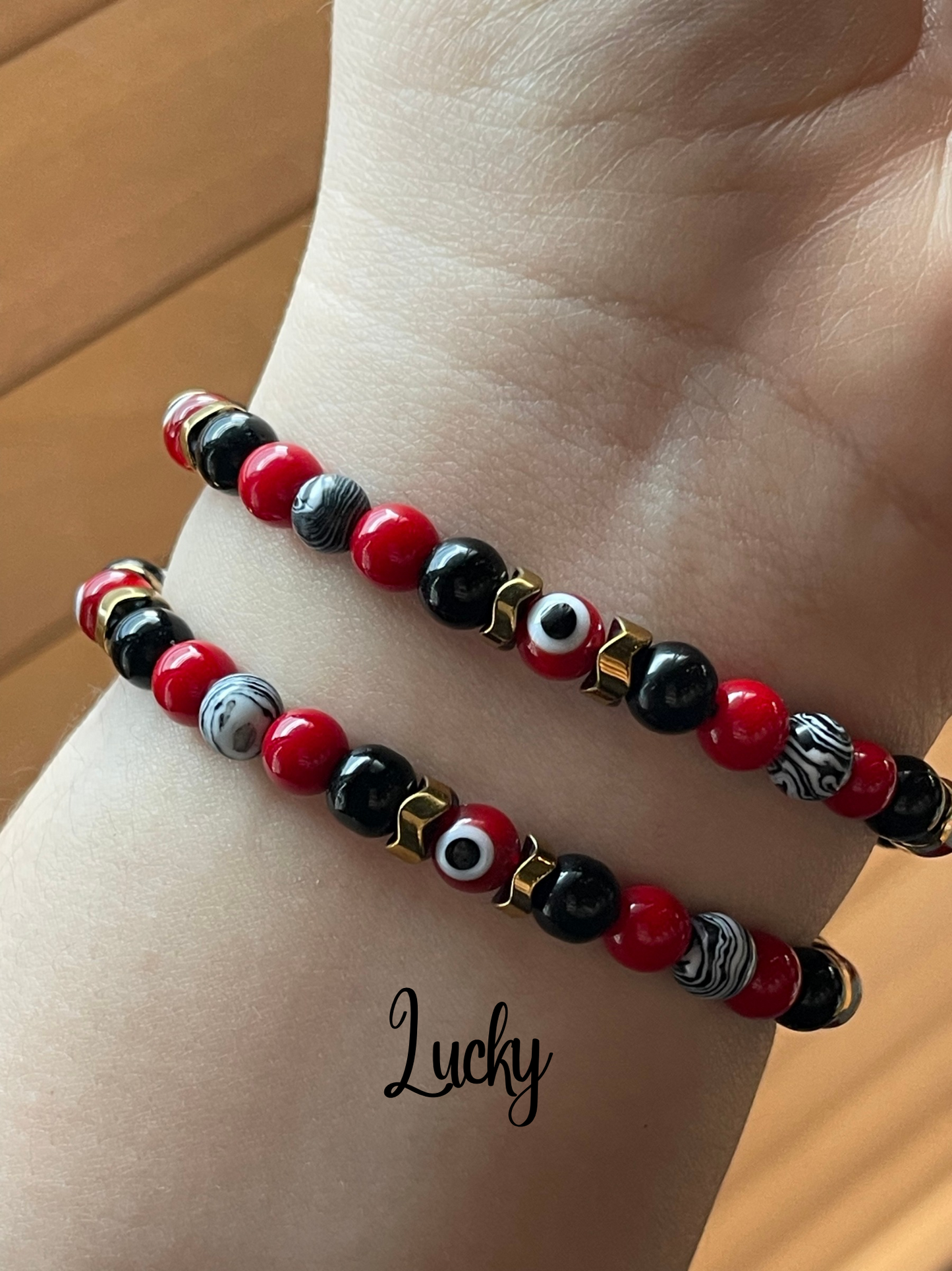 Pulsera protección ojitos rojos