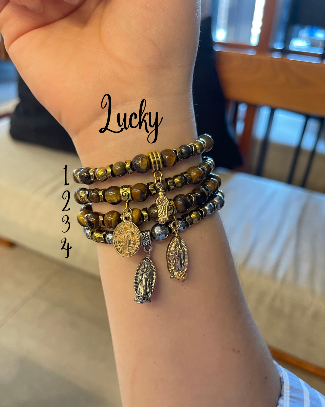 Pulseras con dije